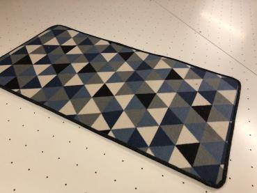 Teppich Schlinge Dreiecke 60 x 120 cm